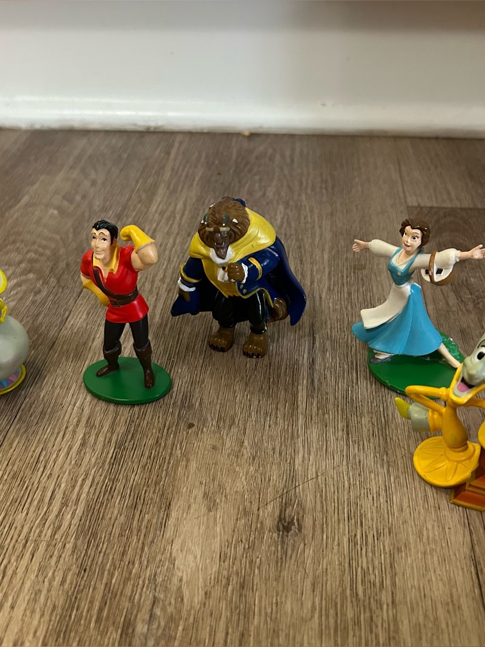 Disney Beauty and the Beast Character Toy Set